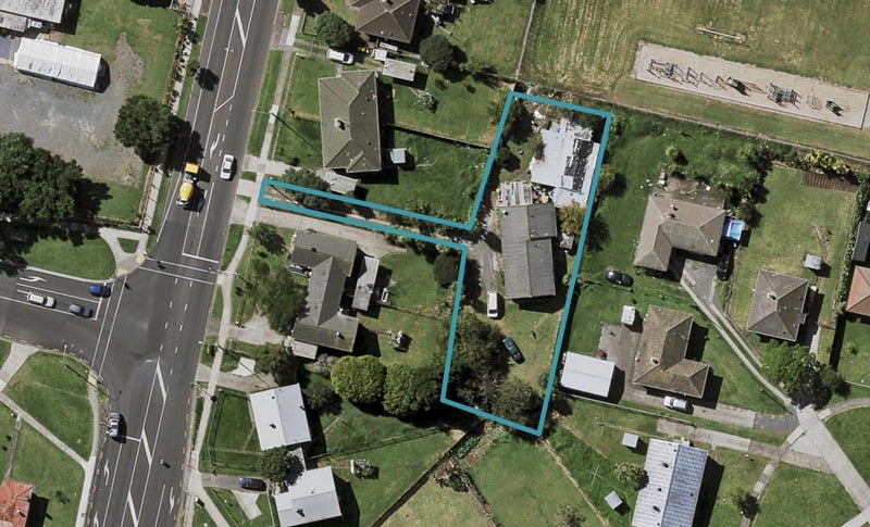 167 Preston Road, Ōtara, Auckland - Carousel 1