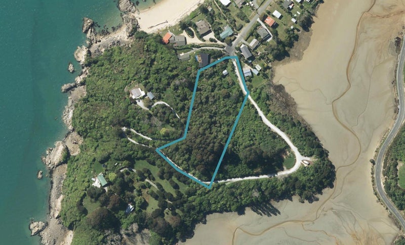 45 Peninsula Road, Tata Beach - Carousel 1