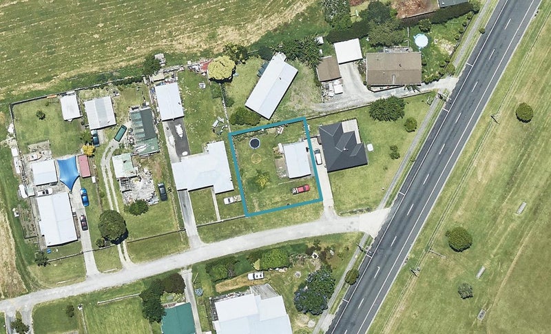 2 Tapuaeotu Way, Welcome Bay, Tauranga - Carousel 1