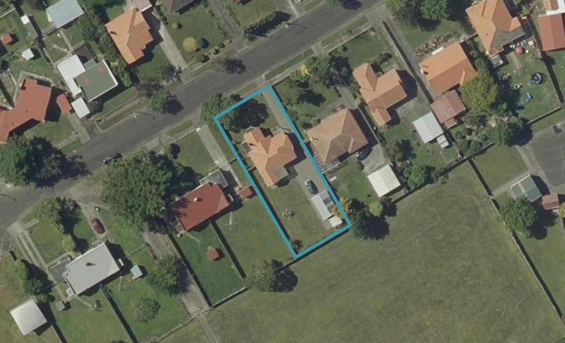 108 Savage Crescent, West End, Palmerston North - Carousel 1