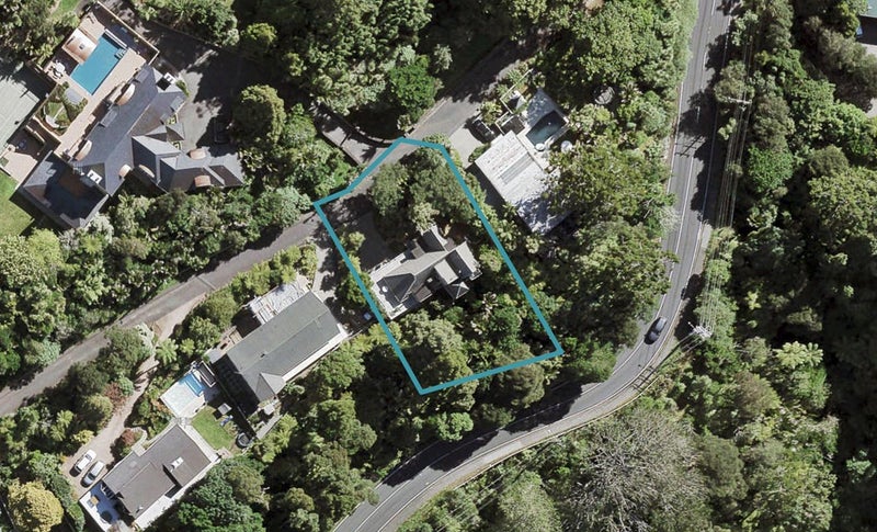 43 Huia Road, Titirangi, Auckland - Carousel 1
