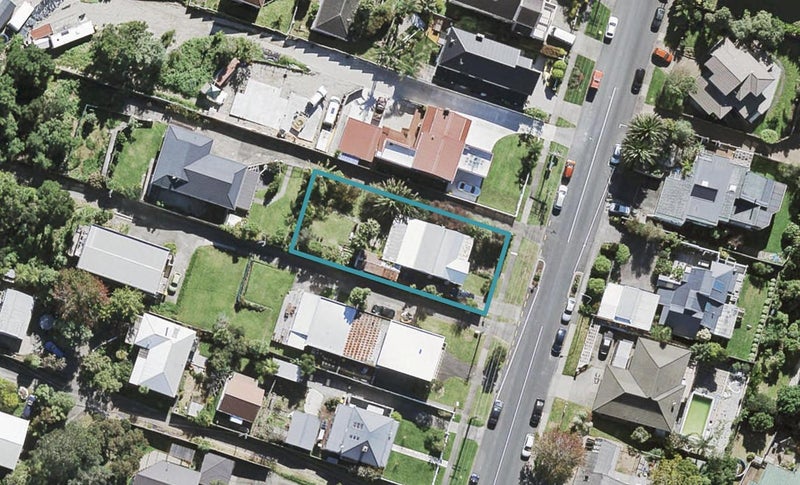 21 Balmain Road, Birkenhead, Auckland - Carousel 1