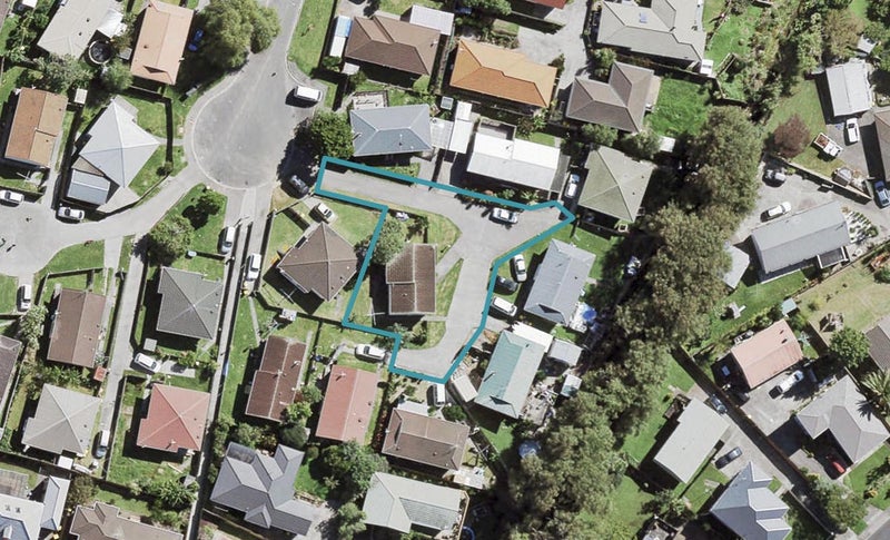 40 Selak Place, Glen Eden, Auckland - Carousel 1
