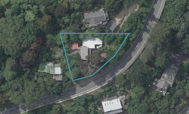 1075 Dyers Pass Road, Governors Bay, Lyttelton - Carousel 1