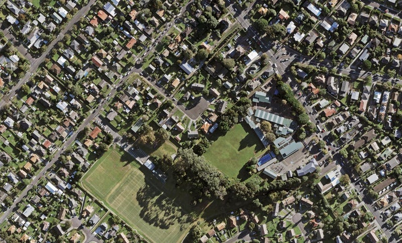17 Dunkirk Terrace, Mount Albert, Auckland - Carousel 1