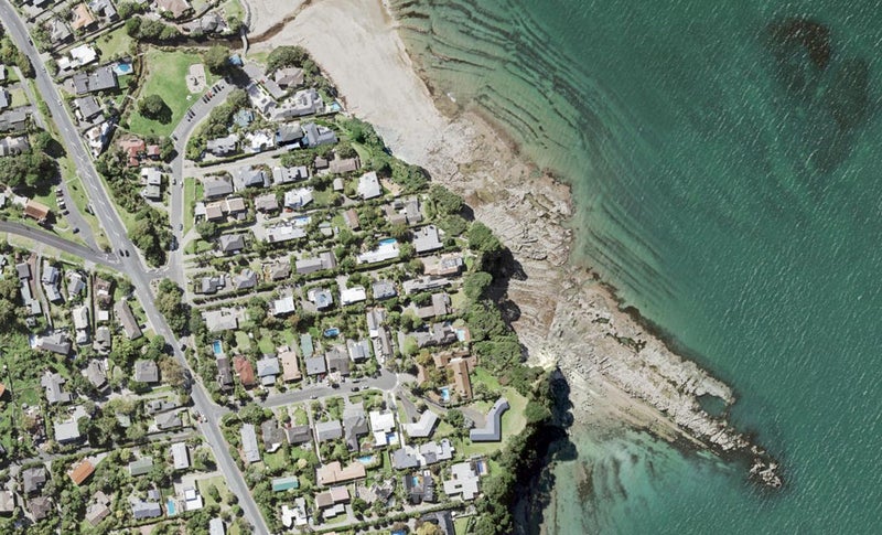 291 Beach Road, Campbells Bay, Auckland - Carousel 1