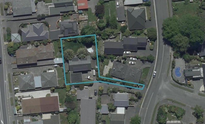 27B Tudor Avenue, Ilam, Christchurch - Carousel 1
