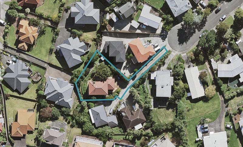 17 Cheryl Place, Hillcrest, Auckland - Carousel 1
