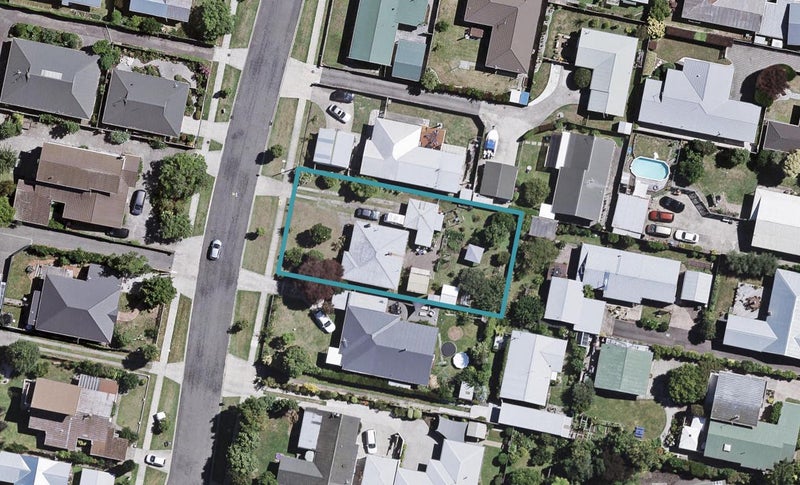 4 Travis Street, Taradale, Napier - Carousel 1
