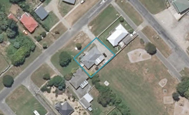 16A Grand Street, Shannon, Shannon - Carousel 1