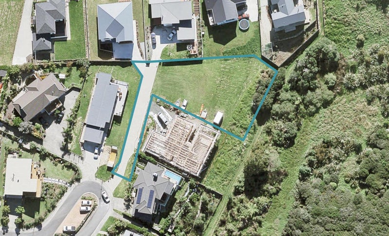 52 Kotanui Avenue, Army Bay, Whangaparāoa - Carousel 1