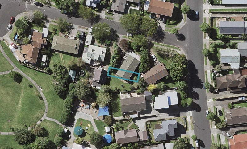 4D John Shaw Drive, Saint Johns, Auckland - Carousel 1