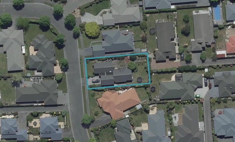 6 Wilmington Place, Shirley, Christchurch - Carousel 1