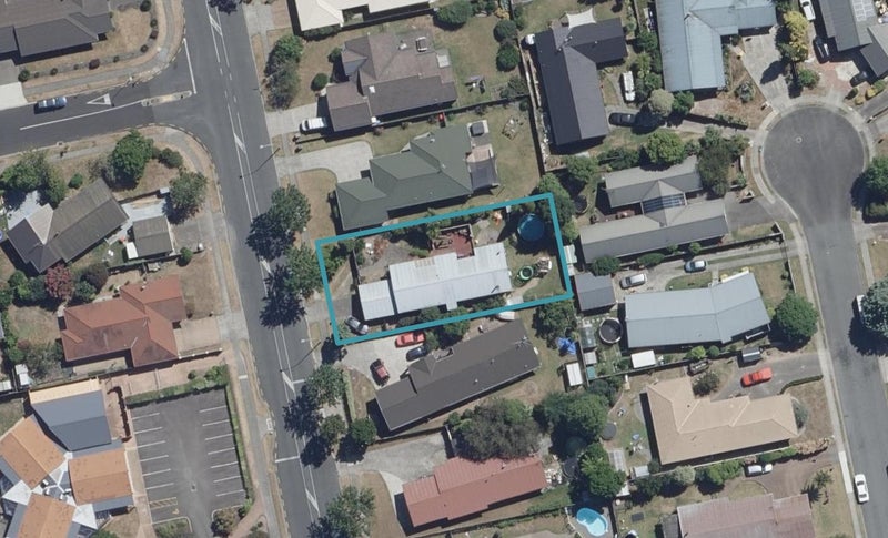 70 Ashurst Avenue, Pukete, Hamilton - Carousel 1
