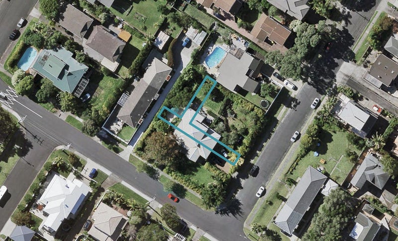 33C Onepoto Road, Hauraki, Auckland - Carousel 1