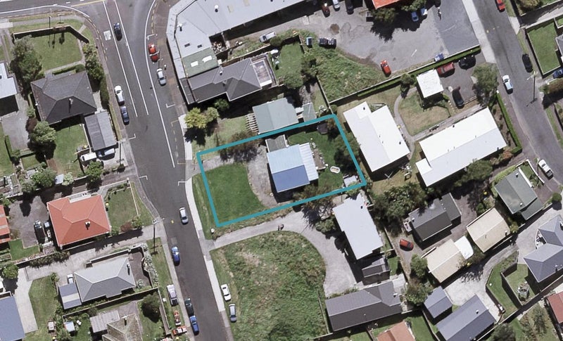 7 Blagdon Road, Blagdon, New Plymouth - Carousel 1