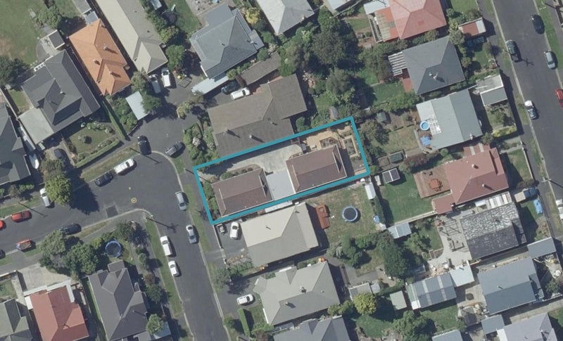 11B Gourley Street, Saint Kilda, Dunedin - Carousel 1