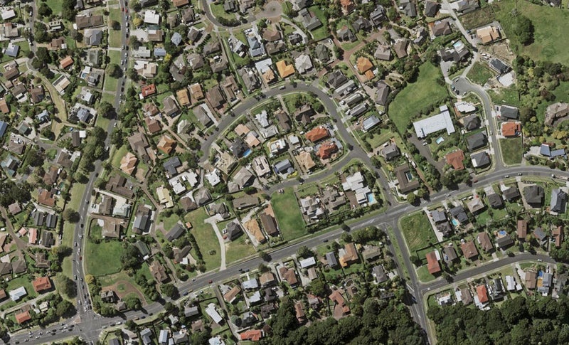 7 Rosewood Place, Goodwood Heights, Auckland - Carousel 1