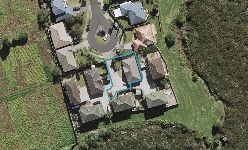 22 Lolim Place, Favona, Auckland - Carousel 1