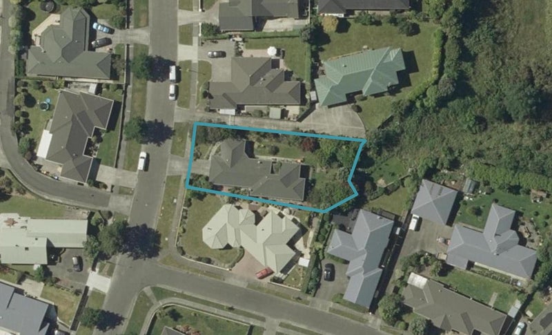 10 Abby Road, Fitzherbert, Palmerston North - Carousel 1
