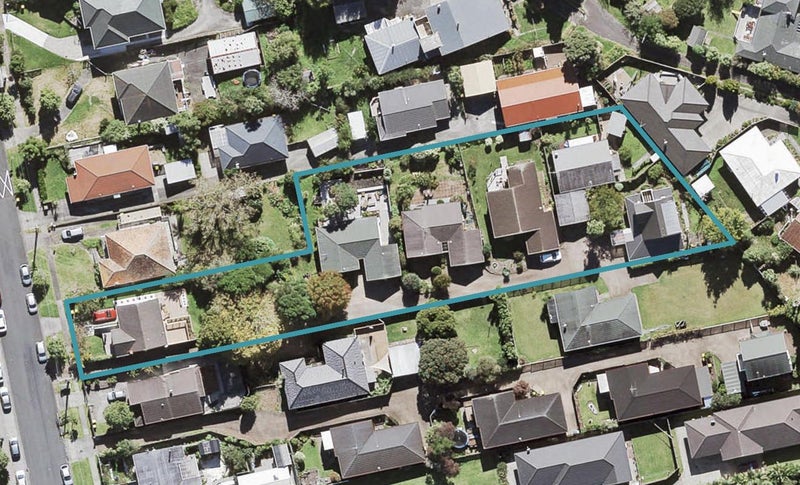 4/12 Arahoe Road, New Lynn, Auckland - Carousel 1