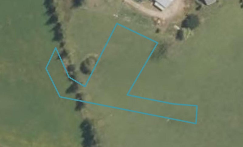 4 Newnham Way - Carousel 1