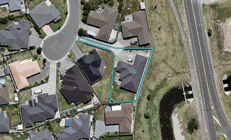 7 Cape Place, Poraiti, Napier - Carousel 1