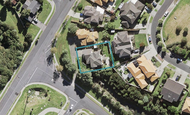 207 Kyle Road, Greenhithe, Auckland - Carousel 1