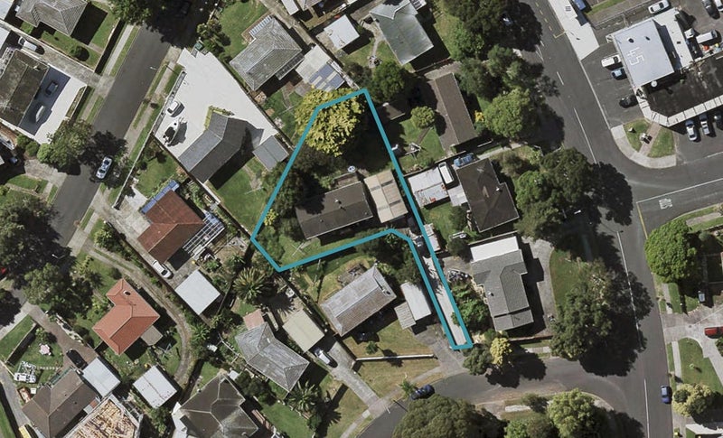3 Pulman Place, Clover Park, Auckland - Carousel 1