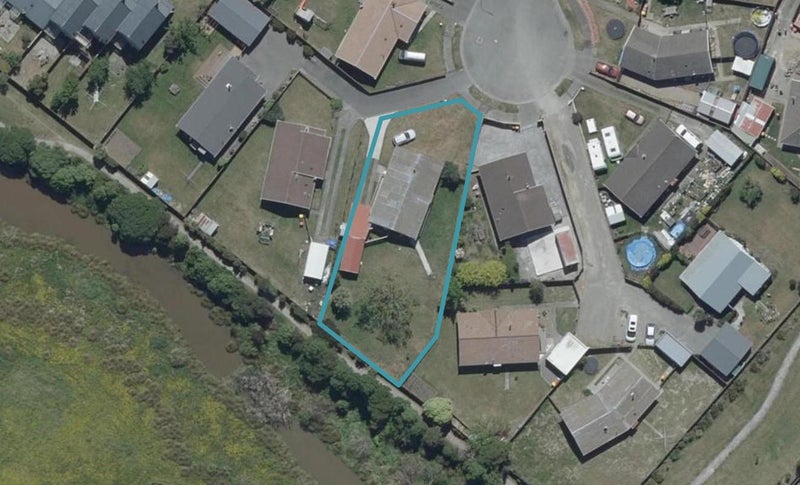 12 Karlaw Place, Parklands, Christchurch - Carousel 1