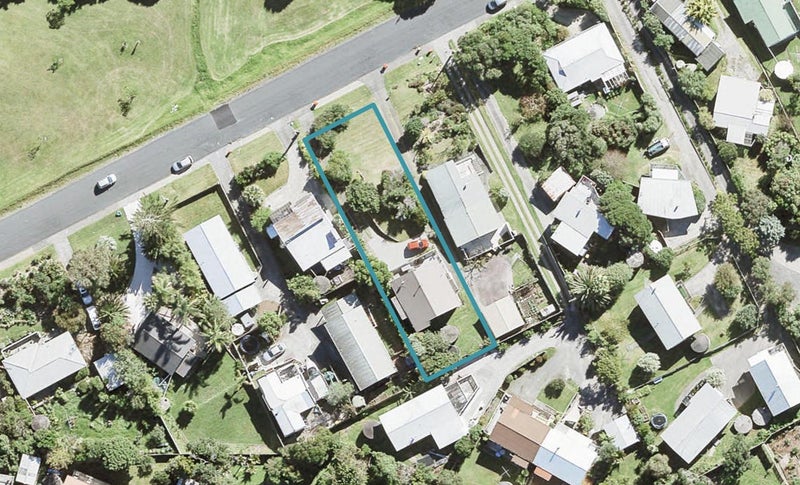 20 Cedar Terrace, Stanmore Bay, Whangaparaoa - Carousel 1