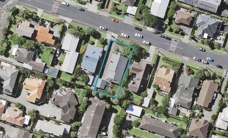 5 Frater Avenue, Milford, Auckland - Carousel 1