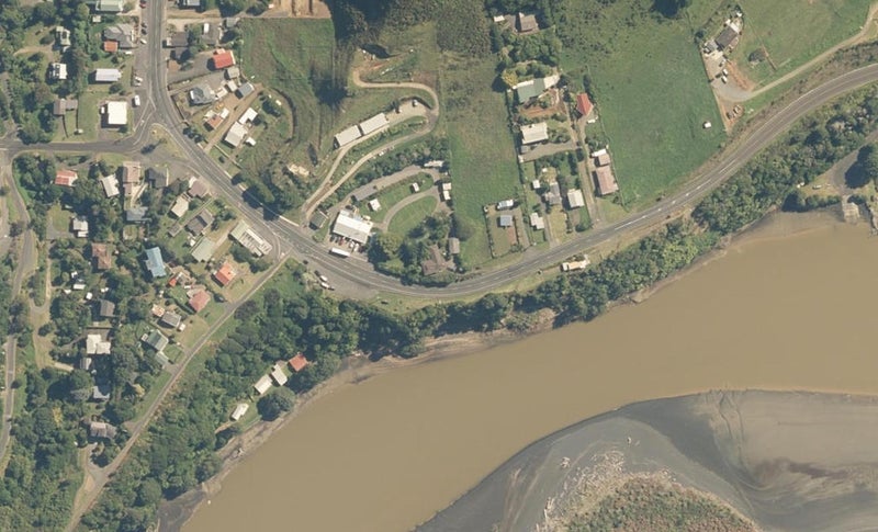 57 North Street, Mokau, Mōkau - Carousel 1