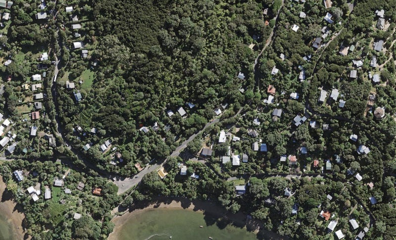 19 Glen Brook Road, Omiha, Waiheke Island - Carousel 1