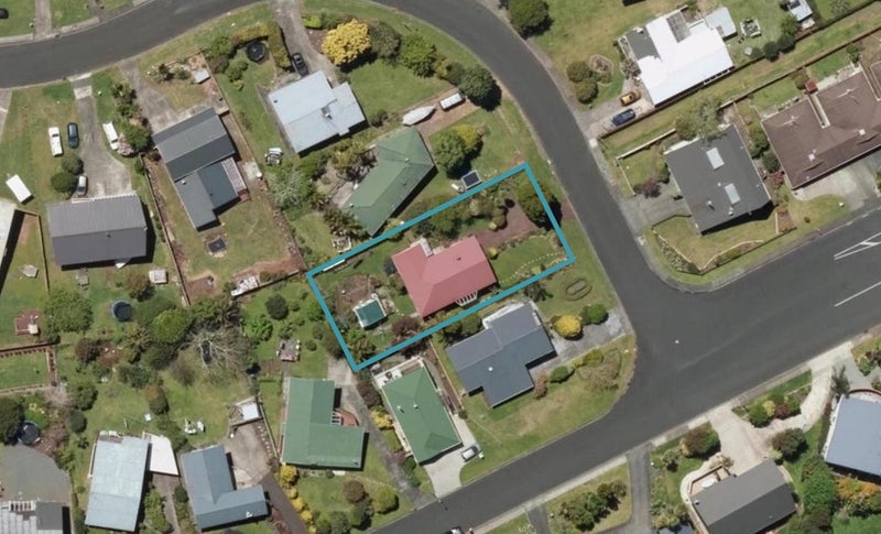 4 Crawford Crescent, Kamo, Whangarei - Carousel 1