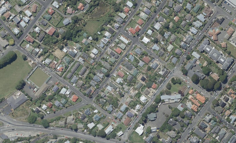 44 Walton Street, Kaikorai, Dunedin - Carousel 1