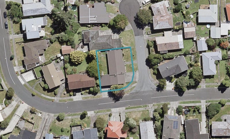 1 Toledo Grove, Totara Park, Upper Hutt - Carousel 1