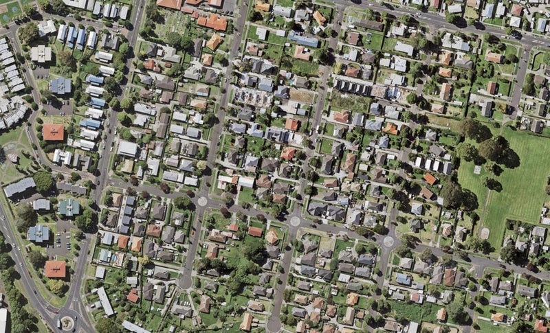 21A Holland Avenue, Point England, Auckland - Carousel 1