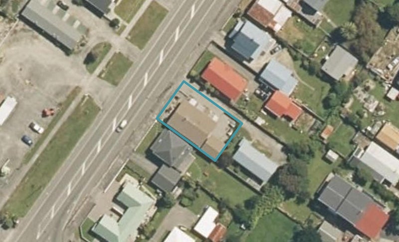 76A Fitzherbert Street, Hokitika - Carousel 1
