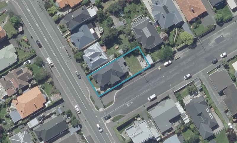 1 Coughtrey Street, Saint Clair, Dunedin - Carousel 1