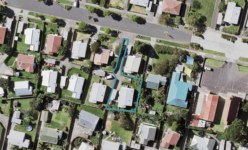 65C Maybury Street, Point England, Auckland - Carousel 1