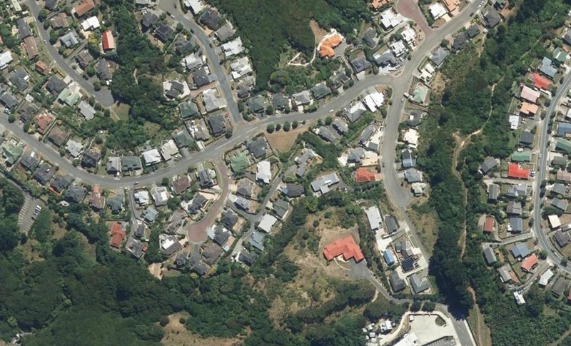 1 Tombane Lane, Papakowhai, Porirua - Carousel 1