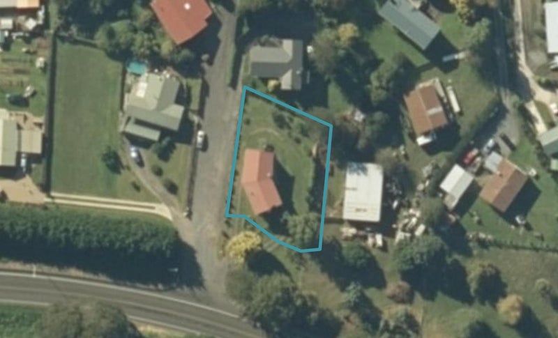 101 Main Road, Tirau - Carousel 1
