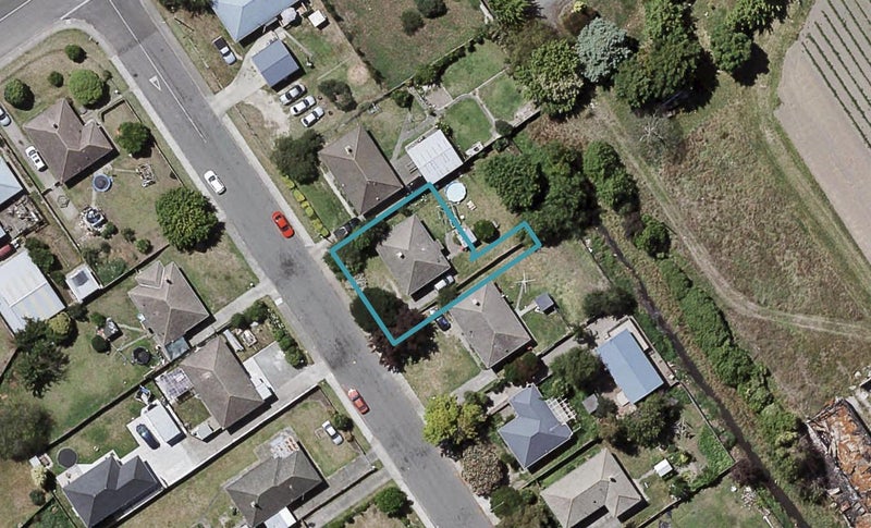 1004A Hood Street, Mayfair, Hastings - Carousel 1