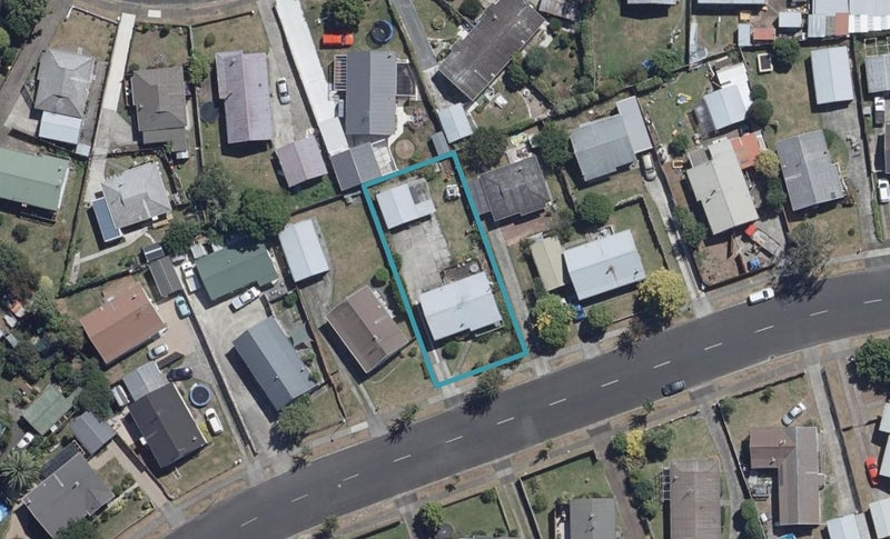 16 Blomfield Street, Nawton, Hamilton - Carousel 1