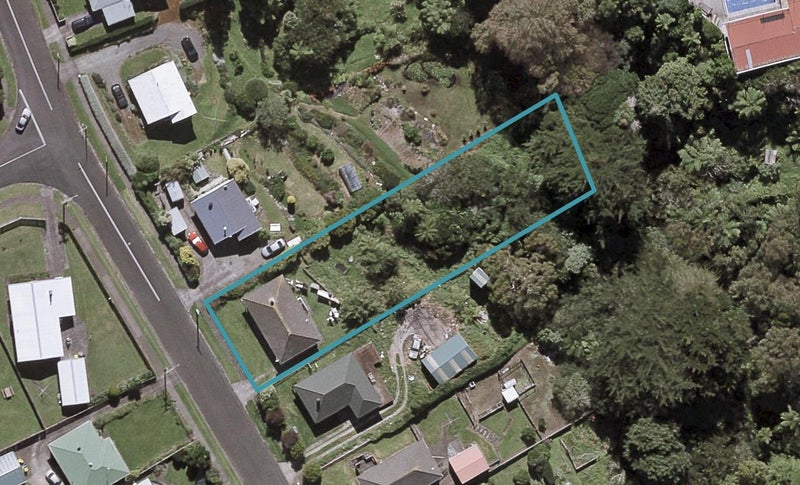 48 Banks Street, Marfell, New Plymouth - Carousel 1