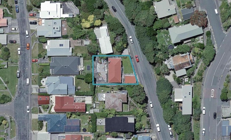 15 Randwick Road, Northland, Wellington - Carousel 1
