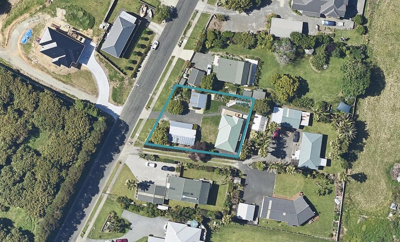 44 Koutunui Road, Athenree, Katikati - Carousel 1