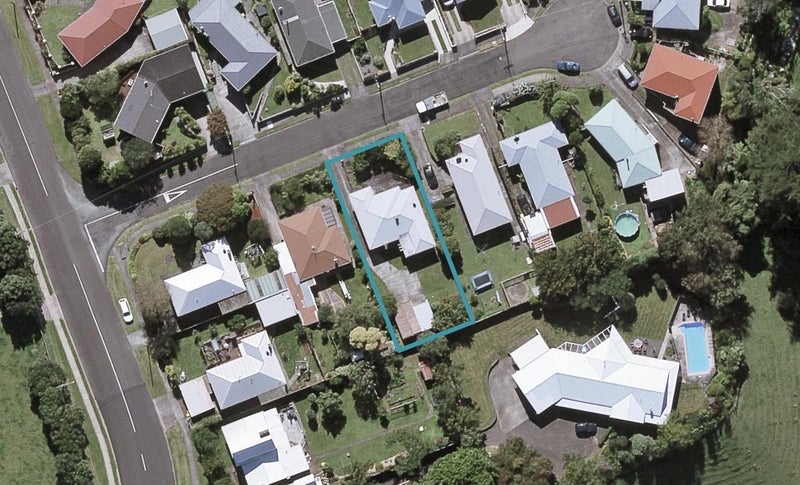 6 Barclay Street, Ferndale, New Plymouth - Carousel 1