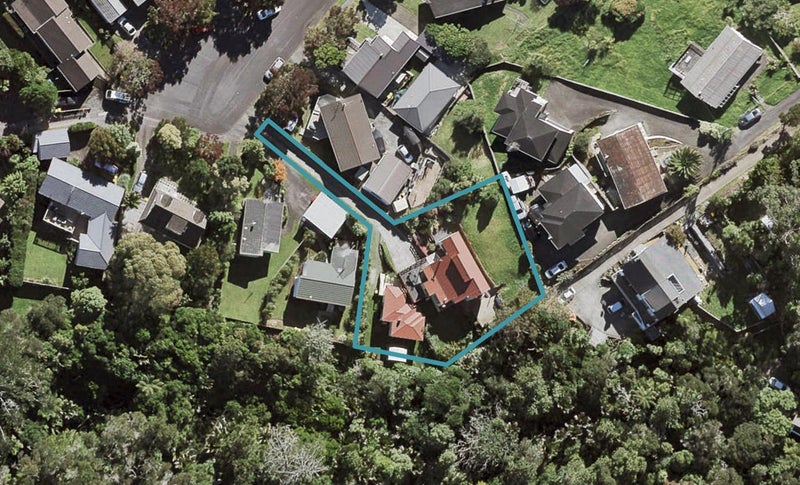 24 Sunward Rise, Glenfield, Auckland - Carousel 1